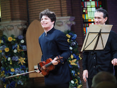 With Augustin Hadelich, Waterloo, July 2021 © Musica Mundi Studio